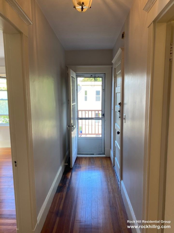 27 Montfern Ave #3 - Photo 3 of 25