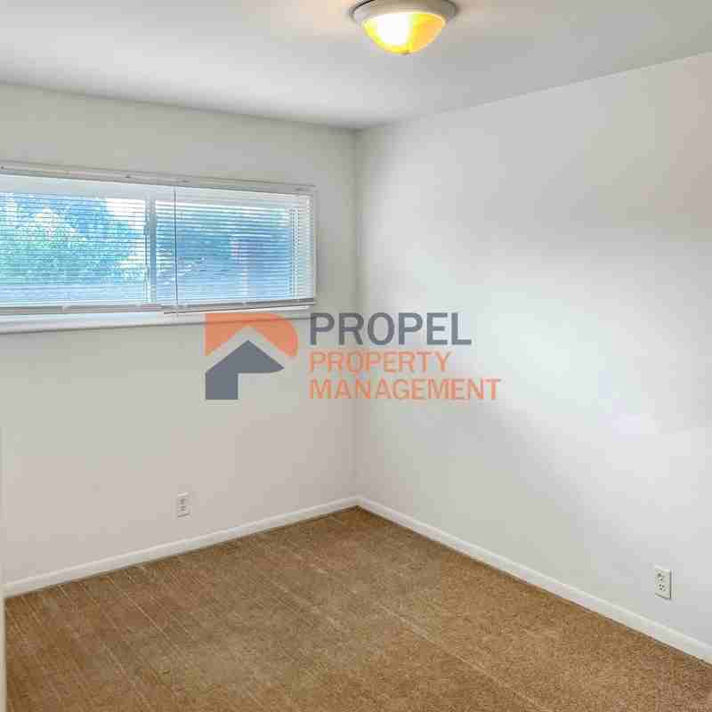 35505 E Michigan Ave - Photo 4 of 7