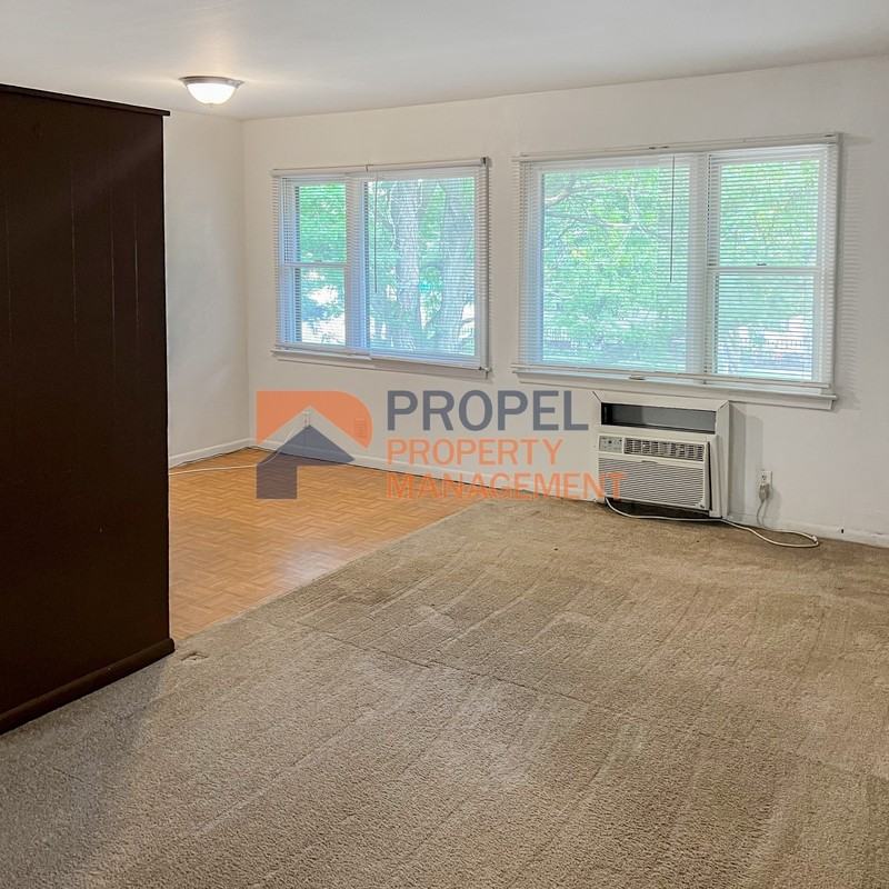 35505 E Michigan Ave - Photo 6 of 7