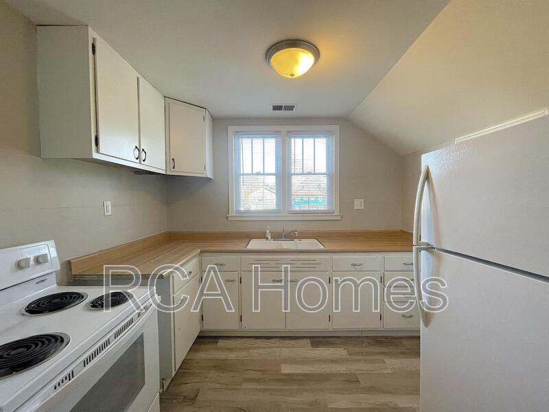 101 S Bancroft St - Photo 6 of 10