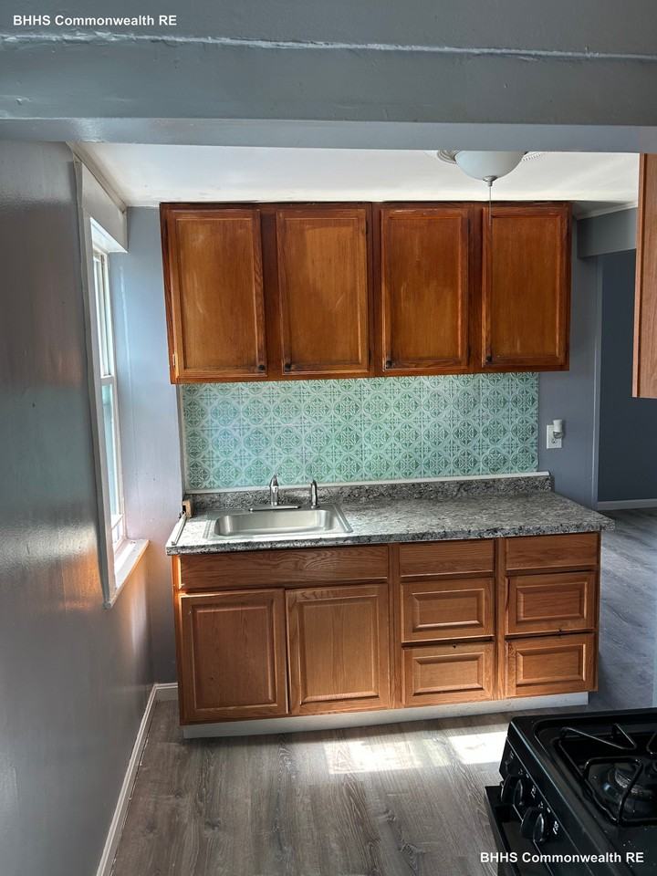 29 - 31 Somerset Pl. #2 - Photo 7 of 26