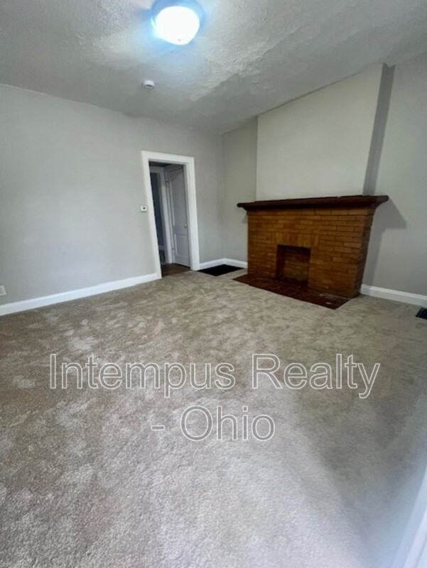 1252 E 23rd Ave - Photo 3 of 19