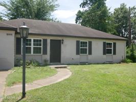 featured image of 2011 Coral Hills Dr