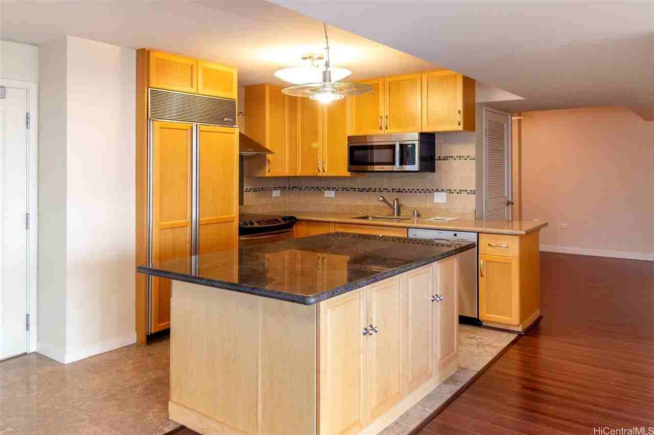 1288 Kapiolani Blvd #I907 - Photo 4 of 24
