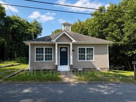1029 Plymouth St - Photo 1 of 1
