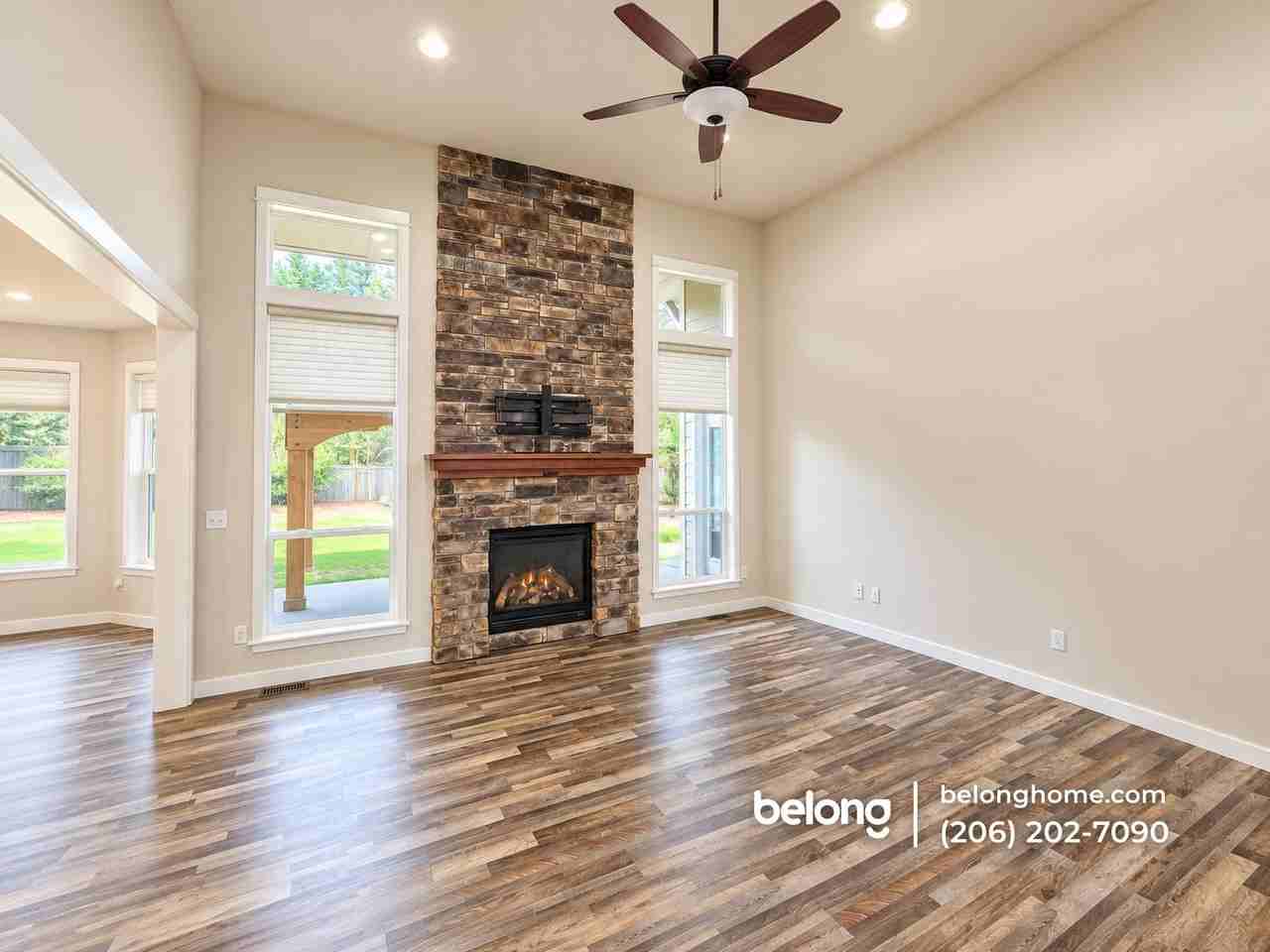 6823 47th Ave Ne - Photo 5 of 22