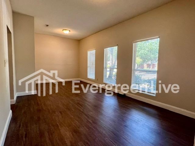 101 Aleron Ct - Photo 3 of 19