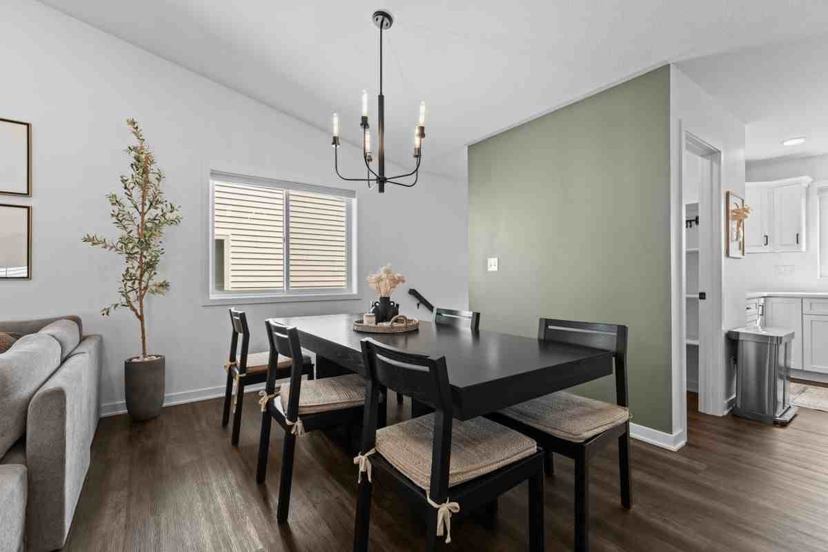 6037 Sandstone St Nw - Photo 7 of 26