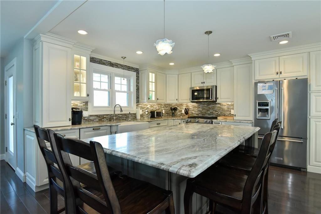 46 Bayberry Rd - Photo 7 of 49