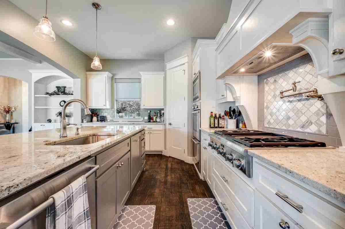 650 Cypress Point Dr - Photo 6 of 25