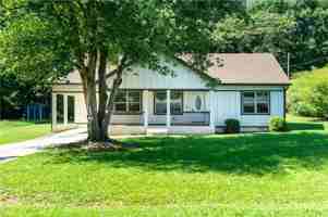 featured image of 224 Doster Ave