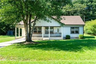 224 Doster Ave - Photo 1 of 1