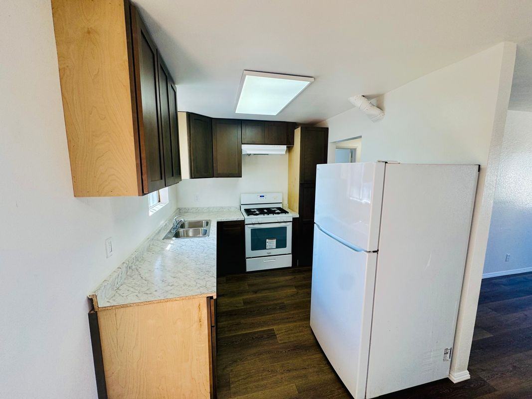 1208 E Ventura St ##H - Photo 5 of 14
