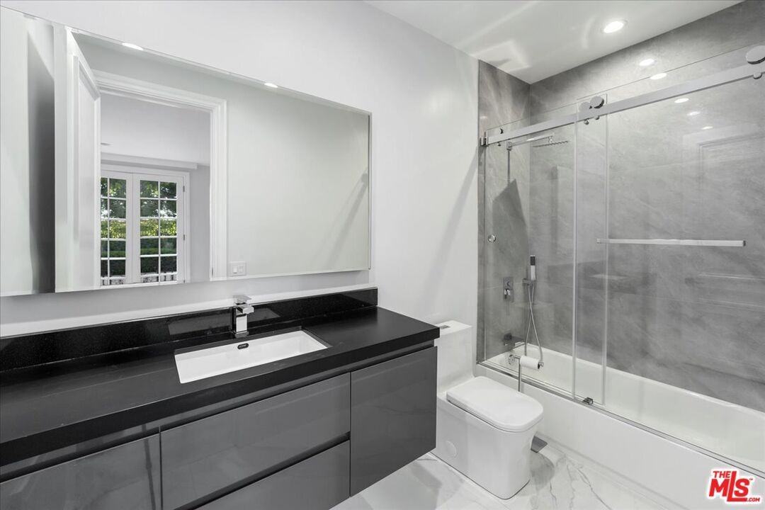 801 N Alta Dr - Photo 5 of 25