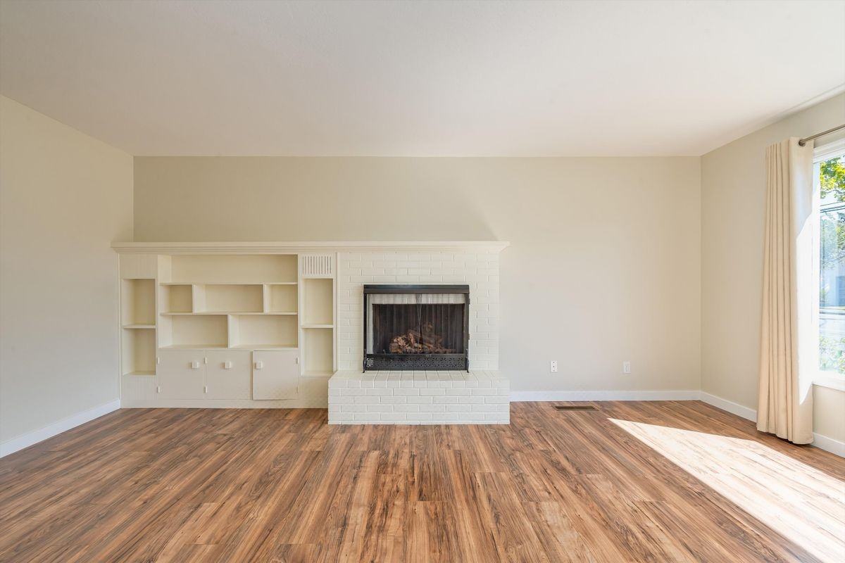 2109 Montecito Ave - Photo 5 of 21