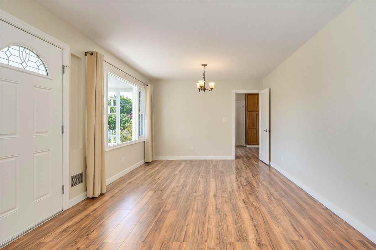 2109 Montecito Ave - Photo 7 of 21