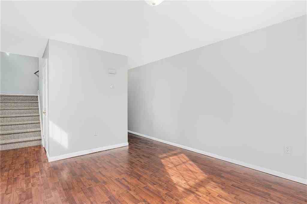 180 Berkshire St ##2 - Photo 5 of 20