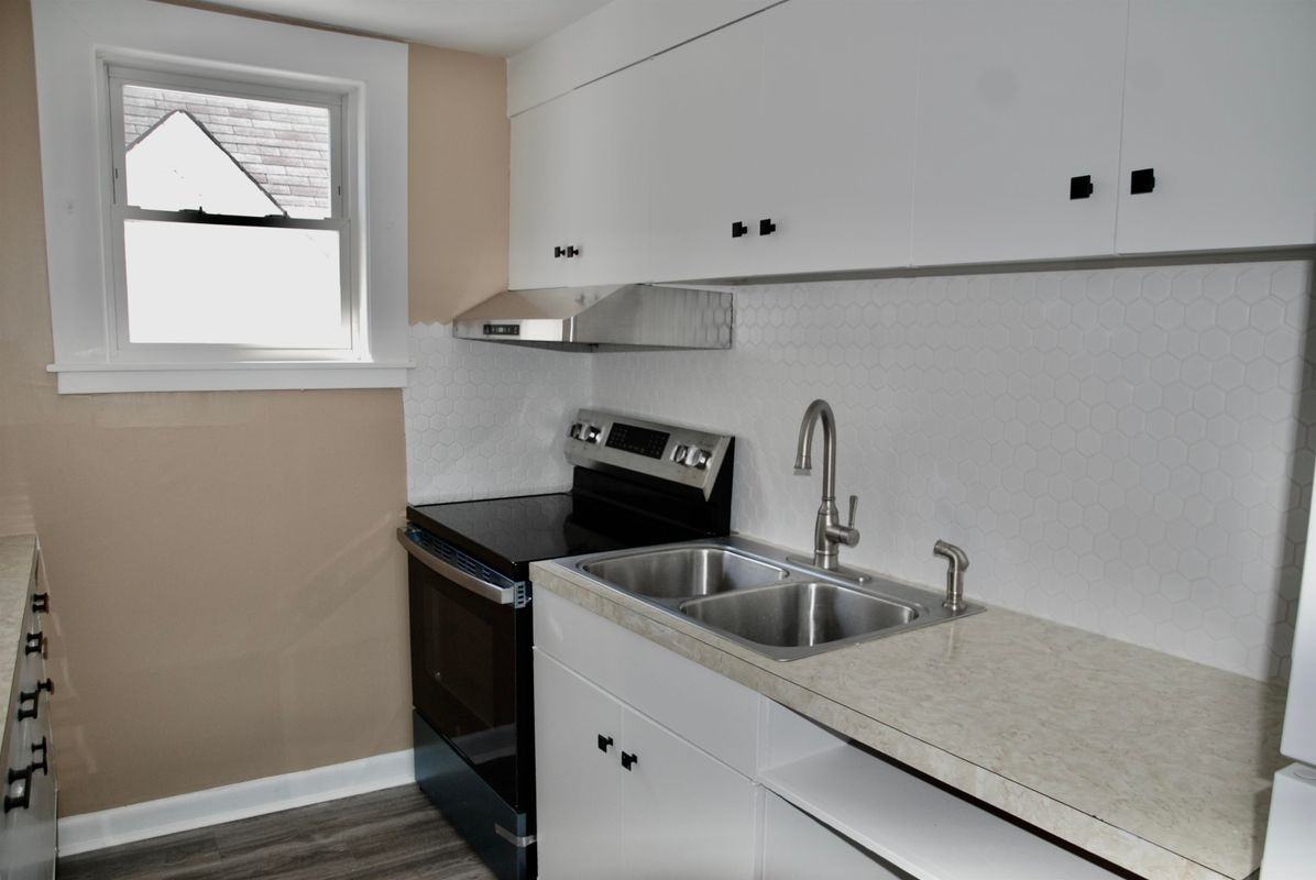 104 Prospect St ##2 - Photo 5 of 26