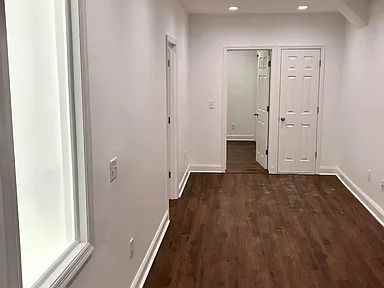 1608 18th St Se ##1b - Photo 4 of 14