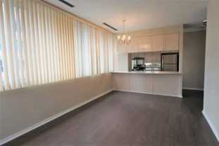 555 Yonge St #703 - Photo 1 of 1