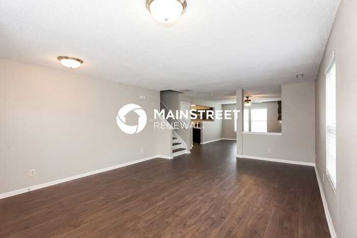 5630 Hammermill Dr - Photo 3 of 15