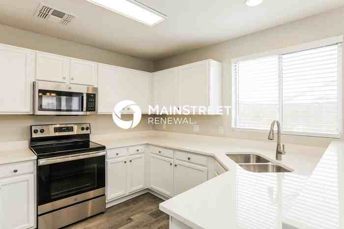 12622 W Paradise Dr - Photo 4 of 15