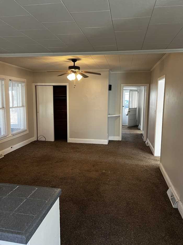 932 Old Charlotte Rd - Photo 5 of 16
