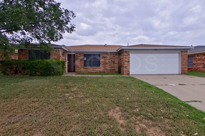1120 Trinchera Dr