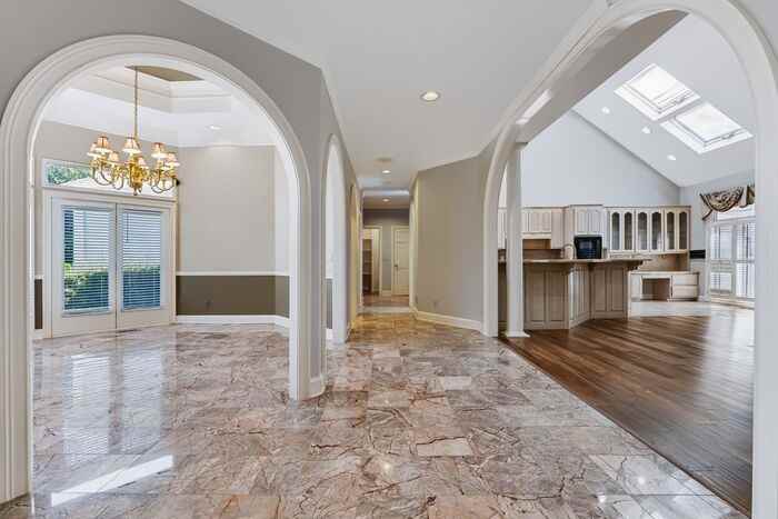 6920 Oak Brook Way - Photo 7 of 50