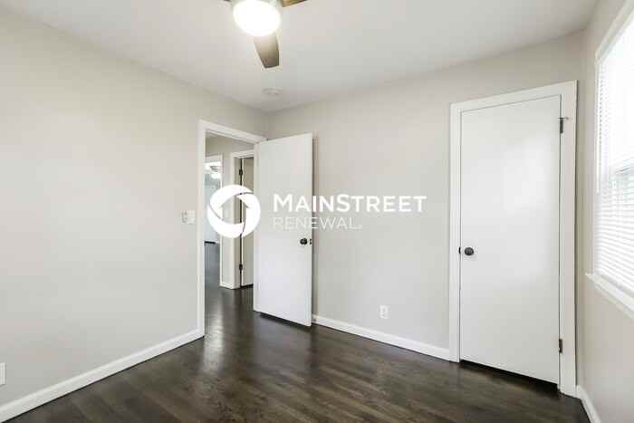8814 E 86th St - Photo 7 of 17
