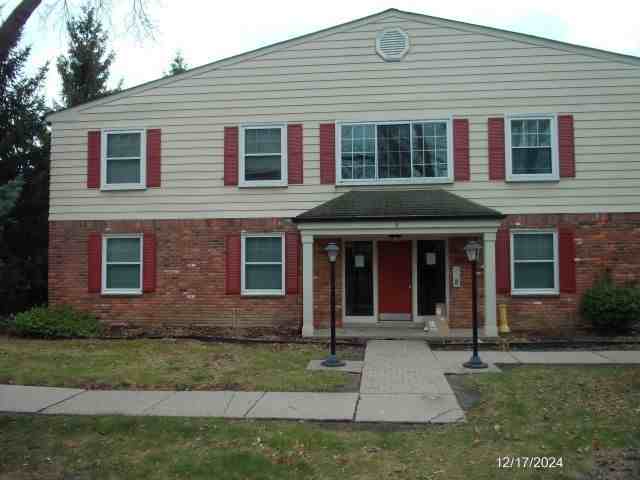 761 W Maple Rd #54