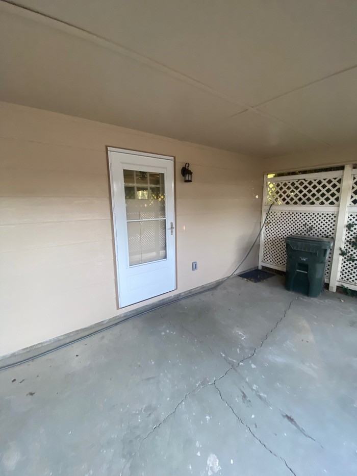 1829 N Crestmont Dr - Photo 2 of 15