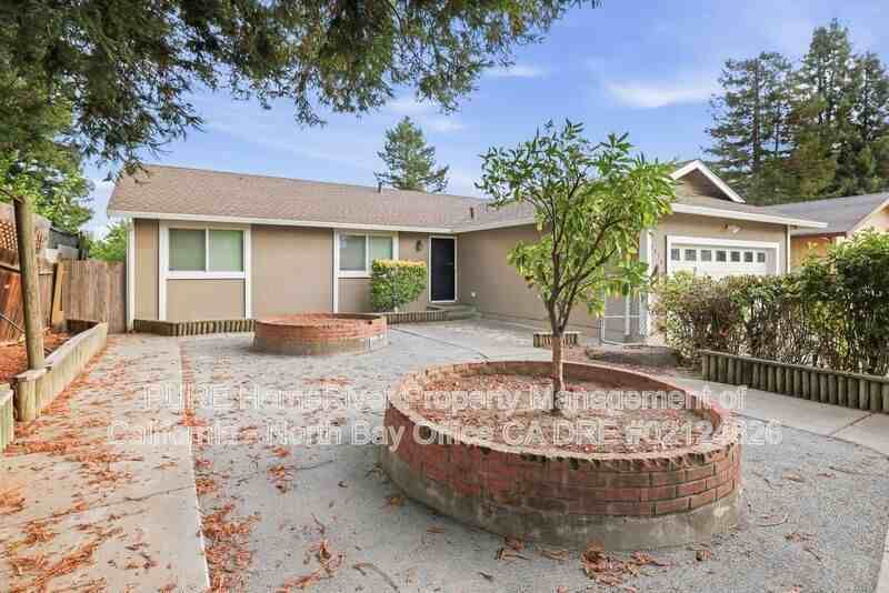 2436 Campbell Dr - Photo 2 of 31