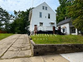 featured image of 804 Beardsley St