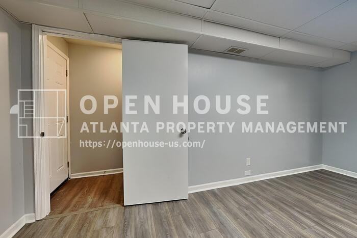 3521 Birchwood Trl - Photo 6 of 25