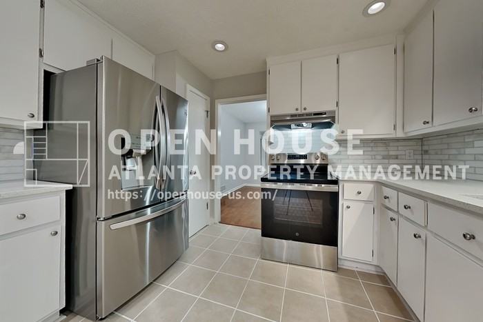 3521 Birchwood Trl - Photo 7 of 25