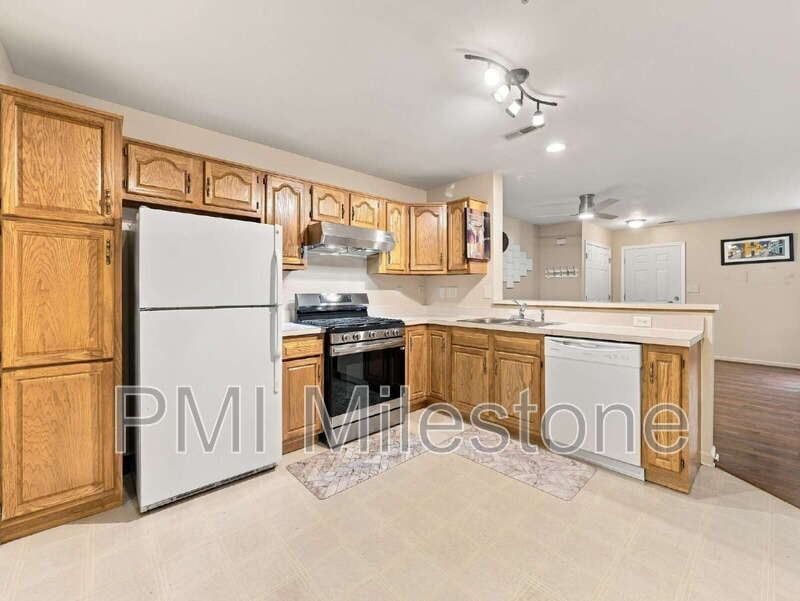 2132 Bristol Dr - Photo 4 of 26
