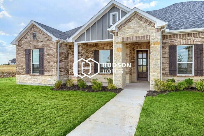 2441 Tyler Wade Trl - Photo 2 of 12