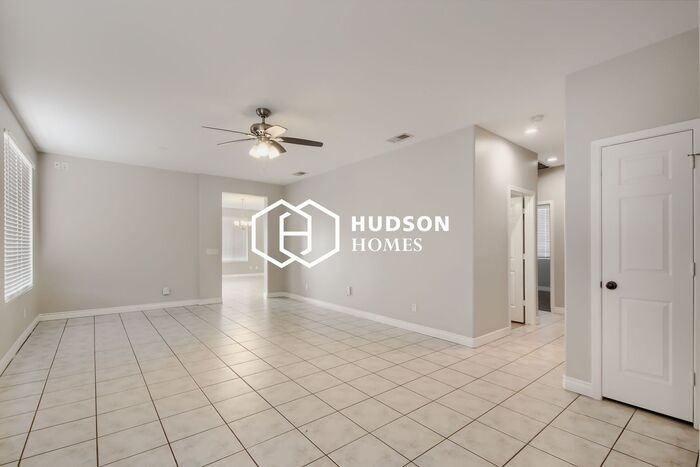 6603 W Golden Ln - Photo 5 of 29