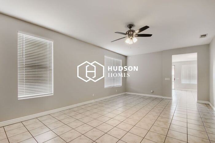 6603 W Golden Ln - Photo 6 of 29