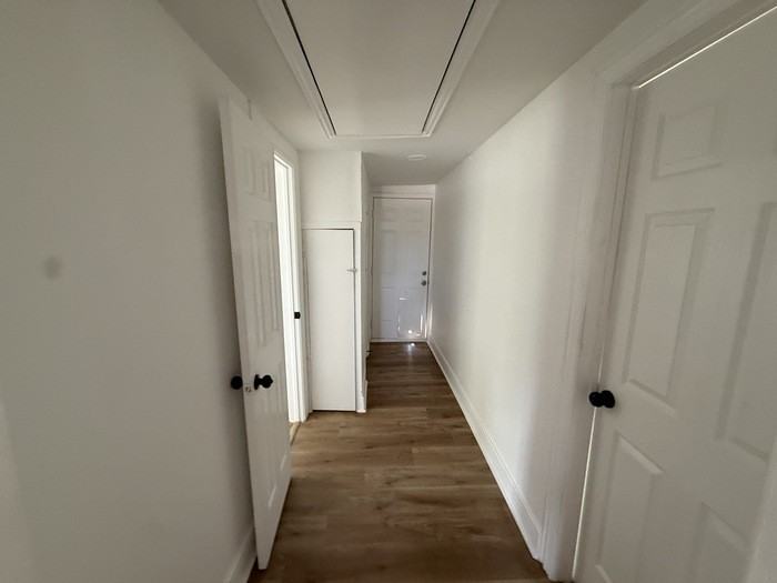 1301 S Scullin Ave - Photo 4 of 11