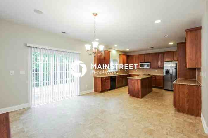 6640 Evanton Loch Rd - Photo 5 of 17