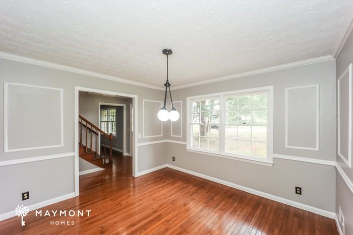 3560 Clubhouse Ln Se - Photo 6 of 13