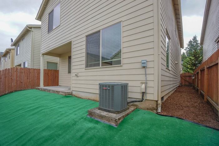 3010 Ne 74th St - Photo 6 of 45