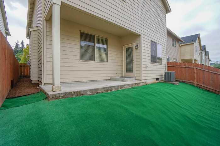 3010 Ne 74th St - Photo 7 of 45