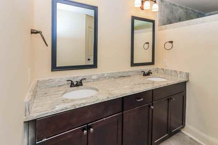 520 Trousseau Ln - Photo 7 of 15