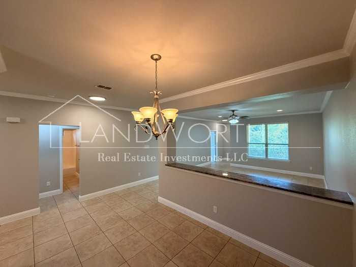 4612 Angus Dr - Photo 6 of 25