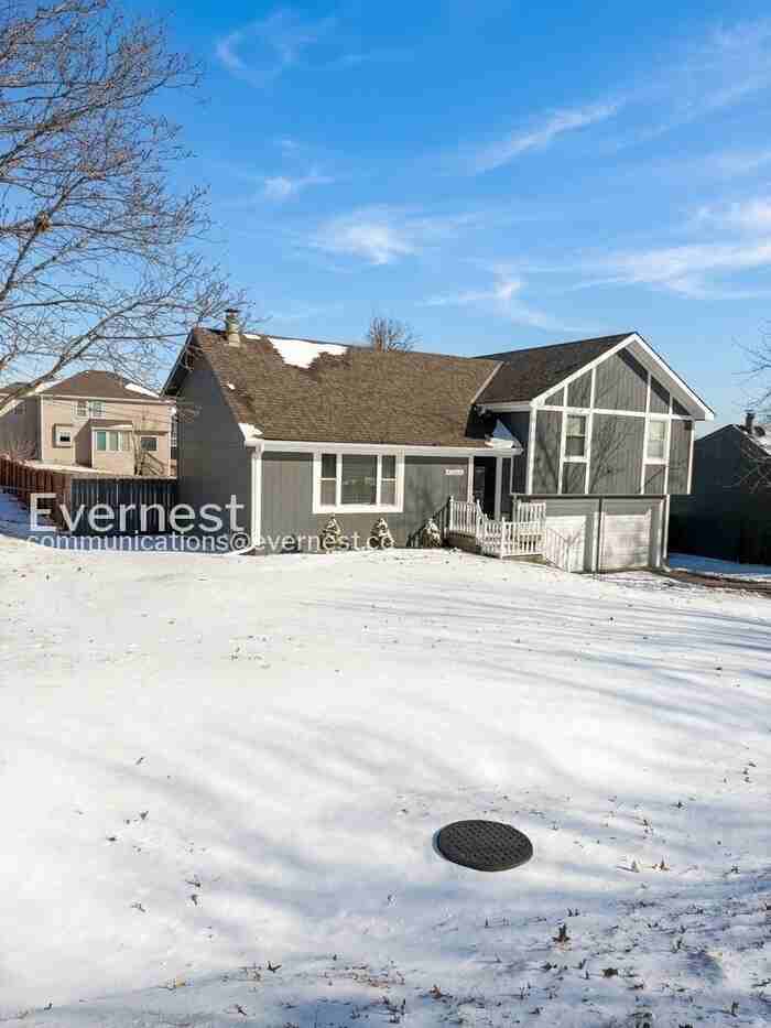 23440 W 53rd Ter - Photo 2 of 27