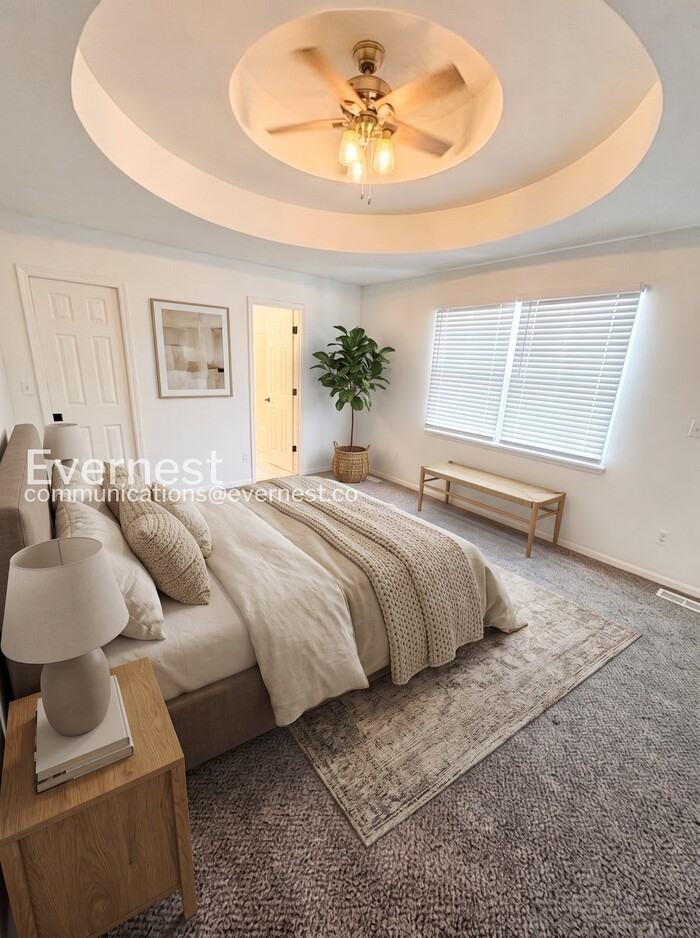 23440 W 53rd Ter - Photo 5 of 27