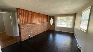 302 N 8th Ave - Photo 2 of 12